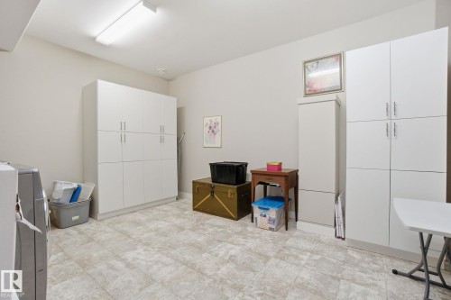 16 3090 Cameron Heights Way, Edmonton, AB - Indoor