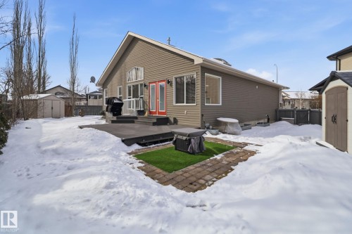 5 Richelieu Place, Beaumont, AB - Outdoor