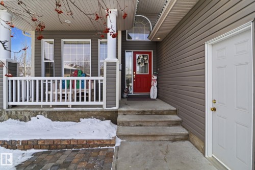 5 Richelieu Place, Beaumont, AB - Outdoor With Deck Patio Veranda