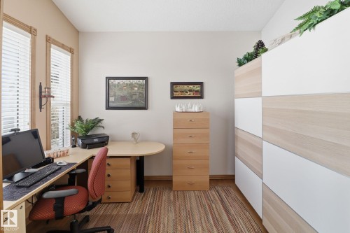 5 Richelieu Place, Beaumont, AB - Indoor Photo Showing Office
