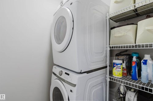343 Edgemont Drive, Edmonton, AB - Indoor Photo Showing Laundry Room