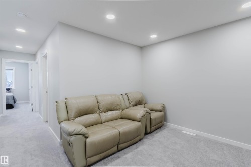 343 Edgemont Drive, Edmonton, AB - Indoor