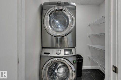 59 Harvest Ridge Drive, Spruce Grove, AB - Indoor Photo Showing Laundry Room