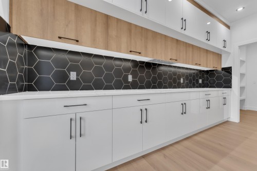 211 Basin Court, Leduc, AB - Indoor