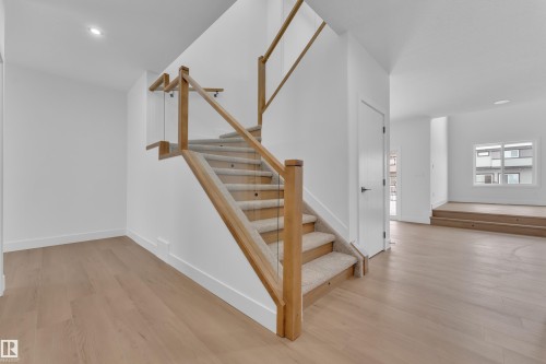 211 Basin Court, Leduc, AB - Indoor Photo Showing Other Room