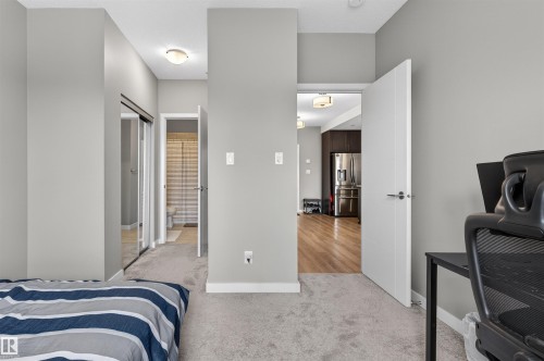 238 1154 Adamson Drive, Edmonton, AB - Indoor Photo Showing Bedroom