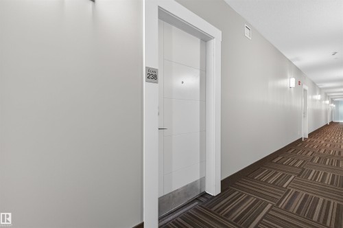 238 1154 Adamson Drive, Edmonton, AB - Indoor Photo Showing Other Room