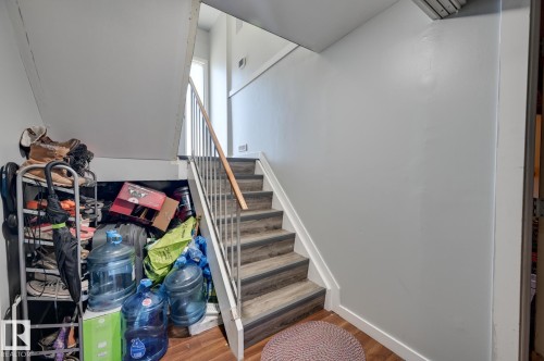 4628 37 Avenue, Edmonton, AB - Indoor Photo Showing Other Room