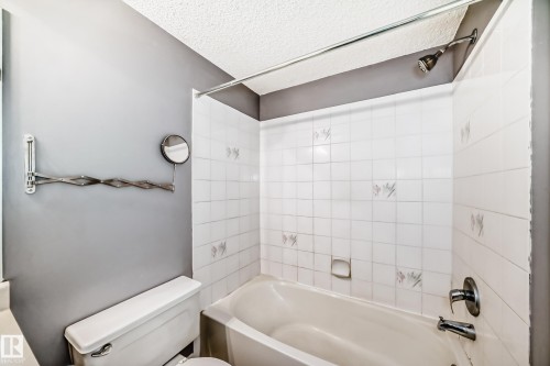 239 10636 120 Street, Edmonton, AB - Indoor Photo Showing Bathroom