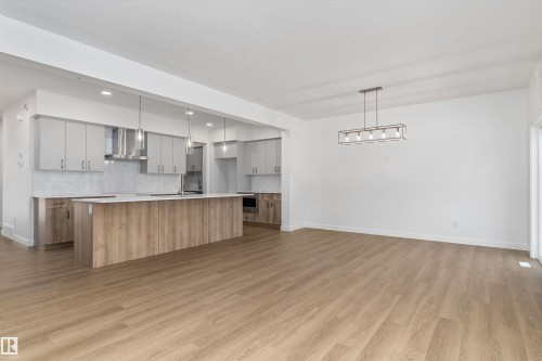 2728 194 Street, Edmonton, AB - Indoor Photo Showing Kitchen