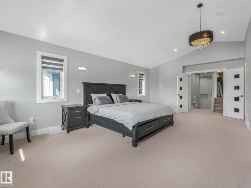 1012 148 Avenue, Edmonton, AB - Indoor Photo Showing Bedroom