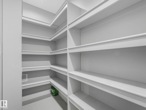 1012 148 Avenue, Edmonton, AB - Indoor With Storage