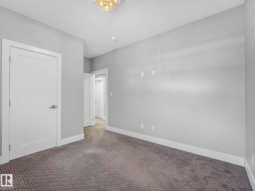 1012 148 Avenue, Edmonton, AB - Indoor Photo Showing Other Room