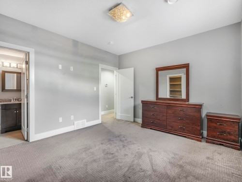 1012 148 Avenue, Edmonton, AB - Indoor