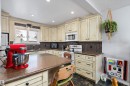 9 4403 Riverbend Road, Edmonton, AB  - Indoor Photo Showing Kitchen 