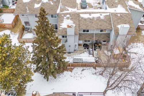 9 4403 Riverbend Road, Edmonton, AB - Outdoor