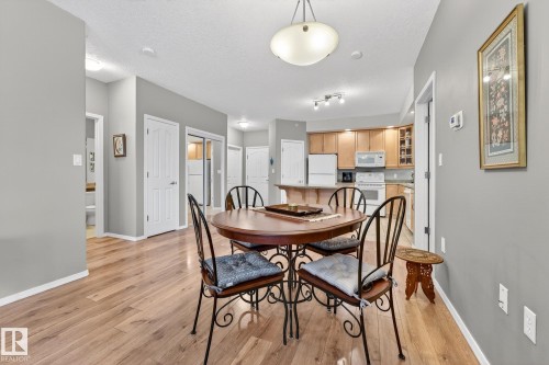 411 1320 Rutherford Road, Edmonton, AB - Indoor Photo Showing Dining Room