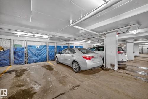 411 1320 Rutherford Road, Edmonton, AB - Indoor Photo Showing Garage