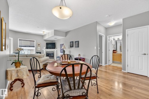 411 1320 Rutherford Road, Edmonton, AB - Indoor Photo Showing Dining Room