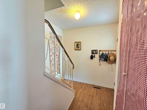 10029 173 Avenue, Edmonton, AB - Indoor Photo Showing Other Room