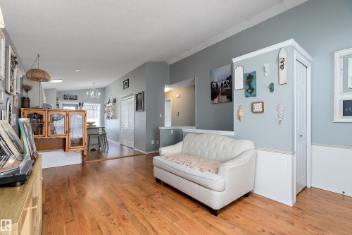 49 Heatherglen Crescent, Spruce Grove, AB - Indoor