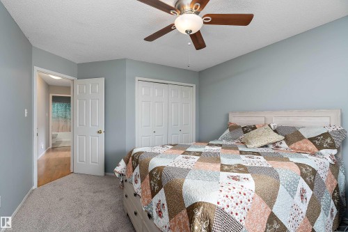49 Heatherglen Crescent, Spruce Grove, AB - Indoor Photo Showing Bedroom
