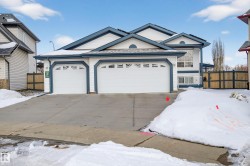 15215 44 Street NW  Edmonton, AB T5Y 2C4