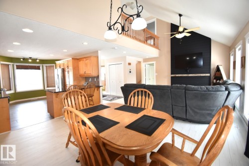 4604 4A Street, Boyle, AB - Indoor Photo Showing Dining Room