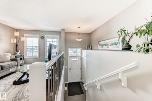 86 4029 Orchards Drive, Edmonton, AB - Indoor Photo Showing Other Room