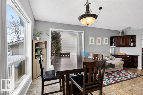 83 Hamilton Crescent, St. Albert, AB - Indoor Photo Showing Dining Room