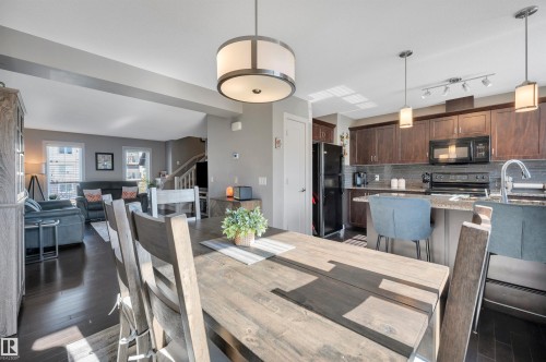 1768 Cunningham Way, Edmonton, AB - Indoor