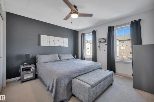1768 Cunningham Way, Edmonton, AB - Indoor Photo Showing Bedroom