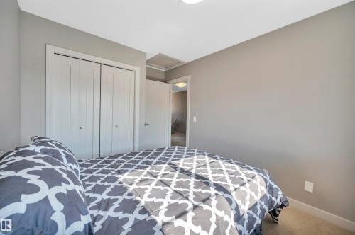 1768 Cunningham Way, Edmonton, AB - Indoor Photo Showing Bedroom