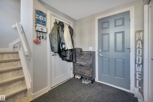 1768 Cunningham Way, Edmonton, AB - Indoor Photo Showing Other Room