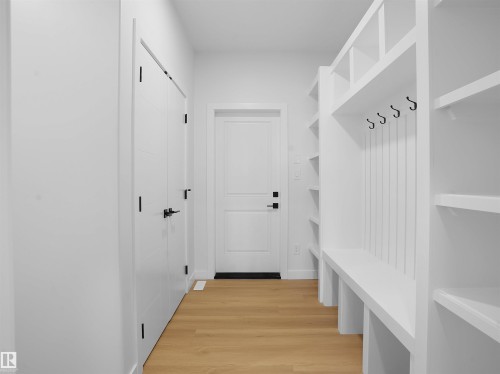 1441 Osprey Crest, Edmonton, AB - Indoor Photo Showing Other Room