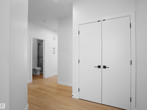 1441 Osprey Crest, Edmonton, AB - Indoor Photo Showing Other Room