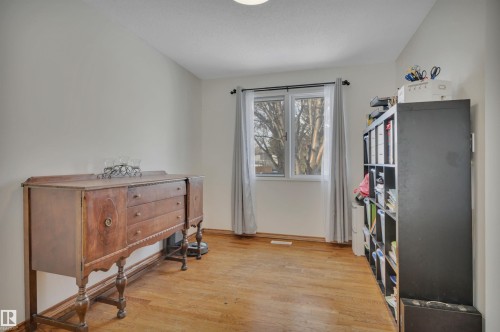 4318 43 Avenue, Leduc, AB - Indoor