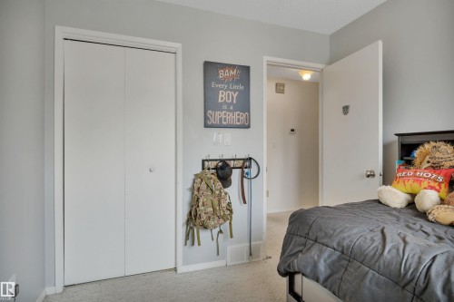 4318 43 Avenue, Leduc, AB - Indoor Photo Showing Bedroom