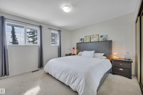 4318 43 Avenue, Leduc, AB - Indoor Photo Showing Bedroom