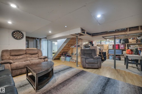 4318 43 Avenue, Leduc, AB - Indoor