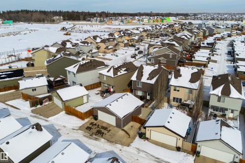 8333 Ellis Crescent, Edmonton, AB - Outdoor