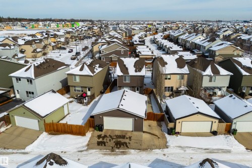 8333 Ellis Crescent, Edmonton, AB - Outdoor With View