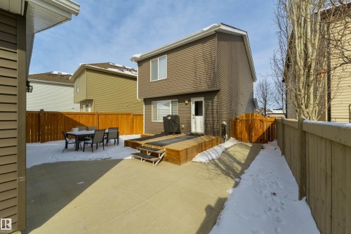 8333 Ellis Crescent, Edmonton, AB - Outdoor With Exterior