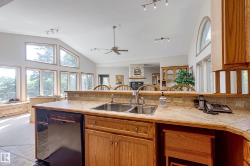 602 Pheasant Close, Rural Camrose County, AB - Indoor Photo Showing Kitchen With Double Sink