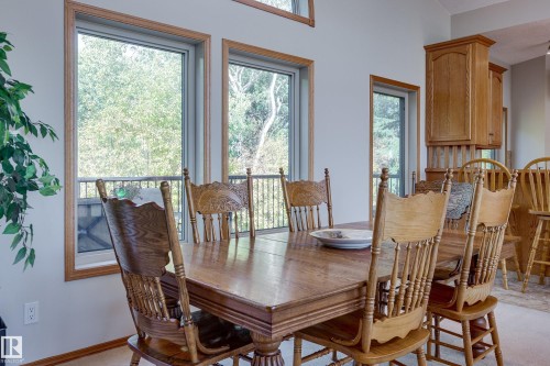 602 Pheasant Close, Rural Camrose County, AB - Indoor Photo Showing Dining Room