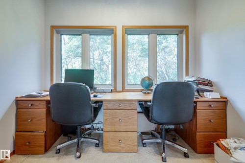 602 Pheasant Close, Rural Camrose County, AB - Indoor Photo Showing Office