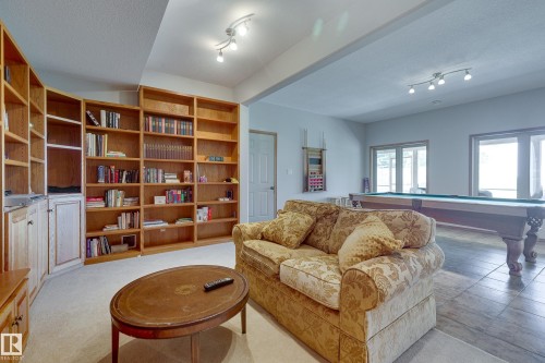 602 Pheasant Close, Rural Camrose County, AB - Indoor