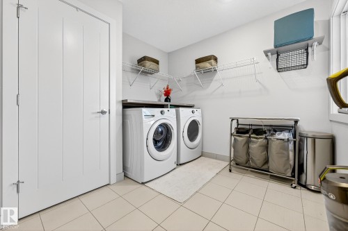 1803 Dumont Crescent, Edmonton, AB - Indoor Photo Showing Laundry Room