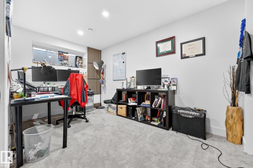 1803 Dumont Crescent, Edmonton, AB - Indoor