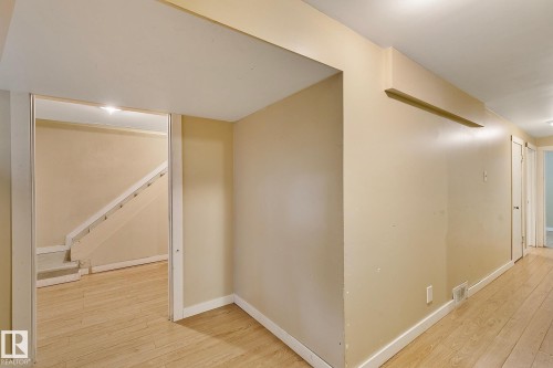 13915 102 Avenue, Edmonton, AB - Indoor Photo Showing Other Room